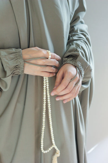 Namaz Chadar With Sleeves - Plain Sage