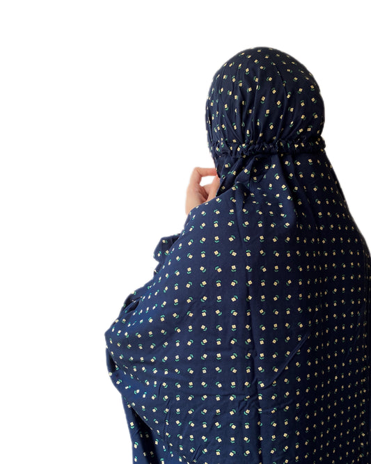 Namaz Chadar With Sleeves - Inaya