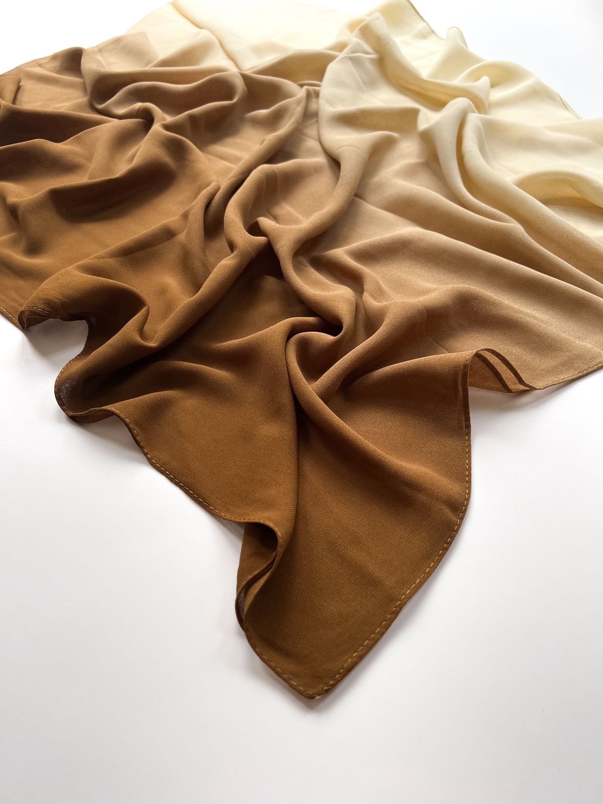 Ombre Georgette Hijab II -  Mocha Mousse