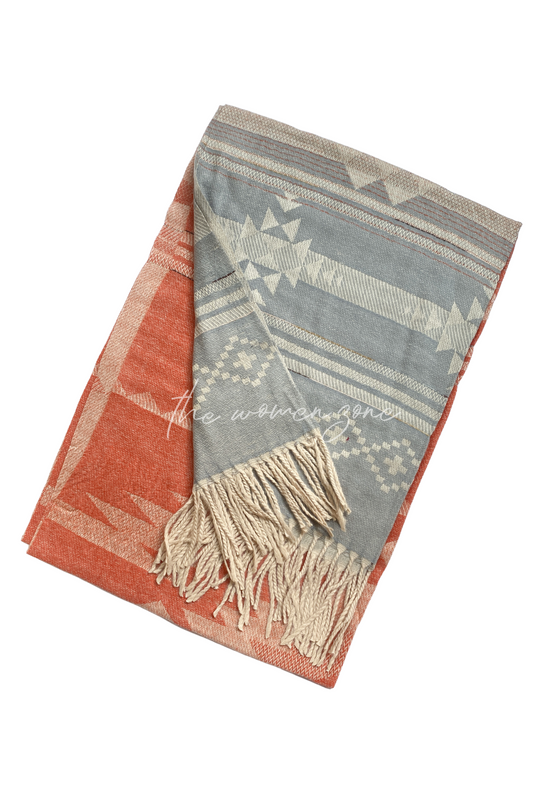 Aztec Woolen Stole - Grey/Rust