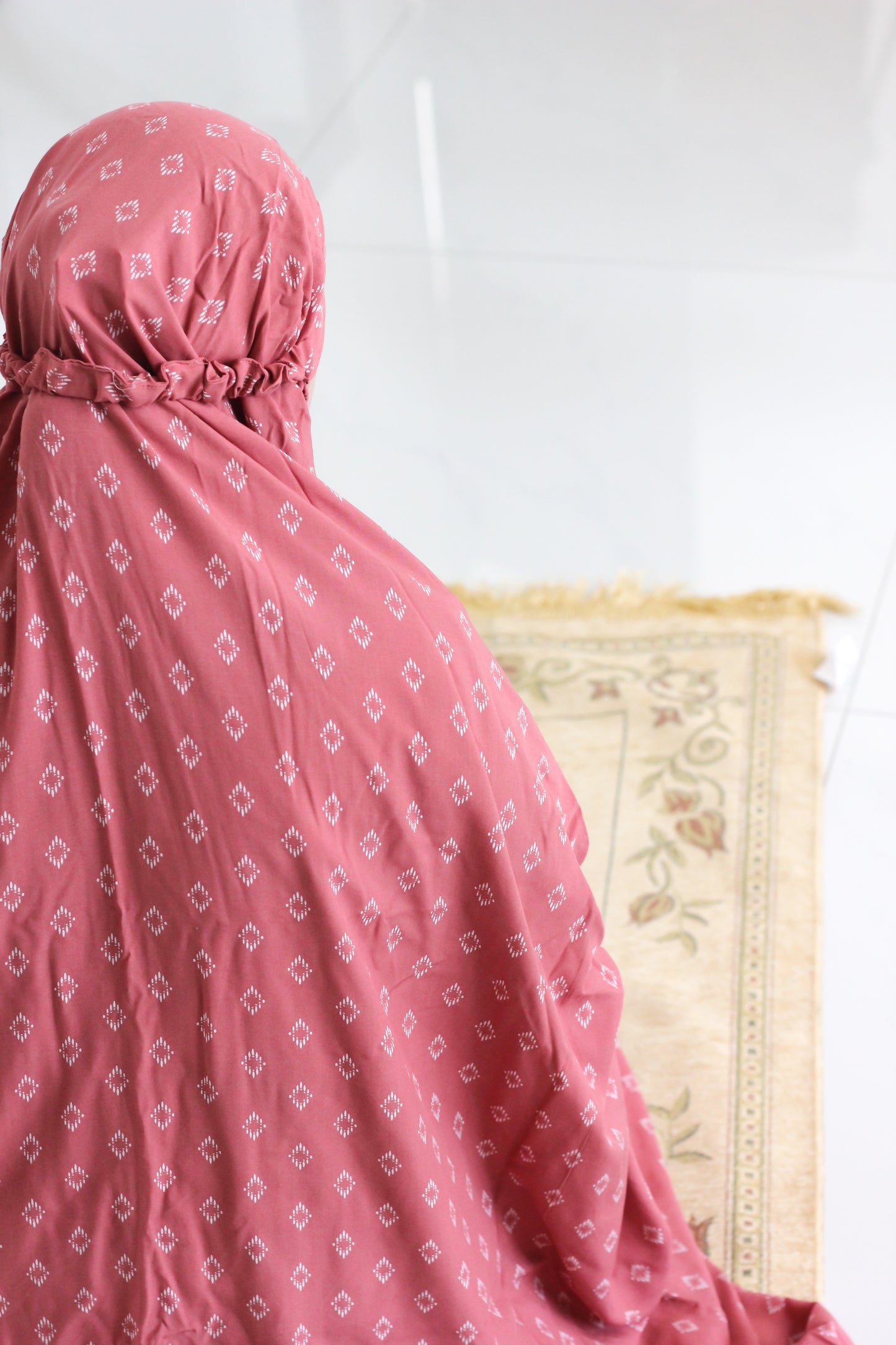 Namaz Chadar With Sleeves - Abeer