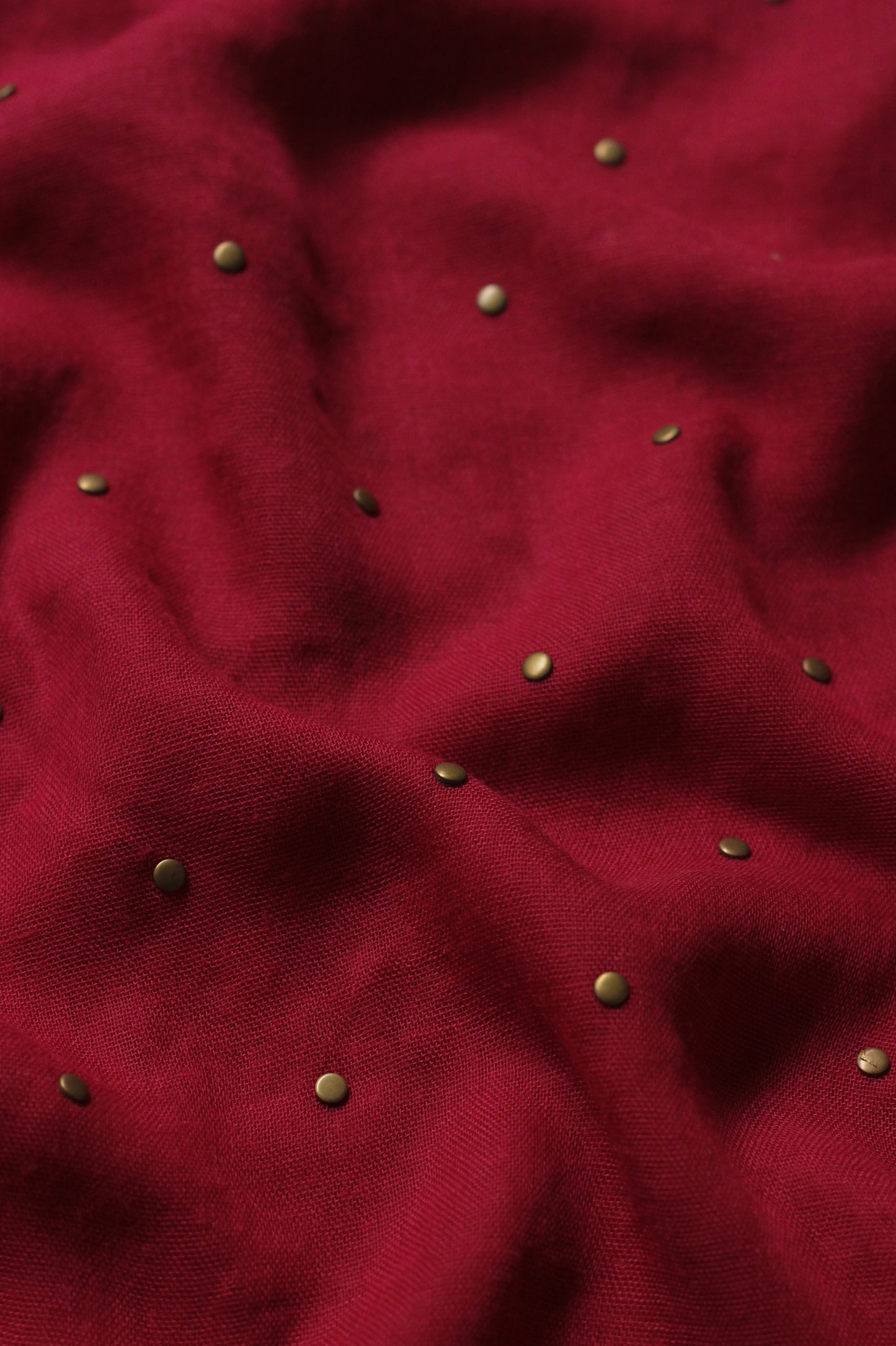 Signature Round Studded - Maroon