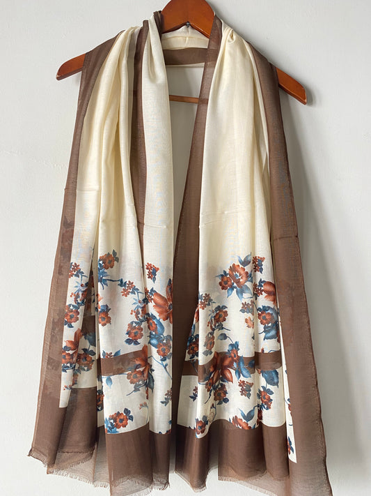 Pretty Posies- Cream/Brown